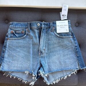 Abercrombie The Mom Short High Rise NWT